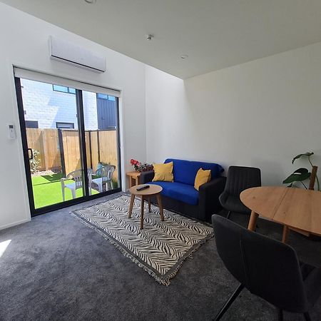 Modern Loft In Christchurch Cbd With Private Courtyard Exteriör bild