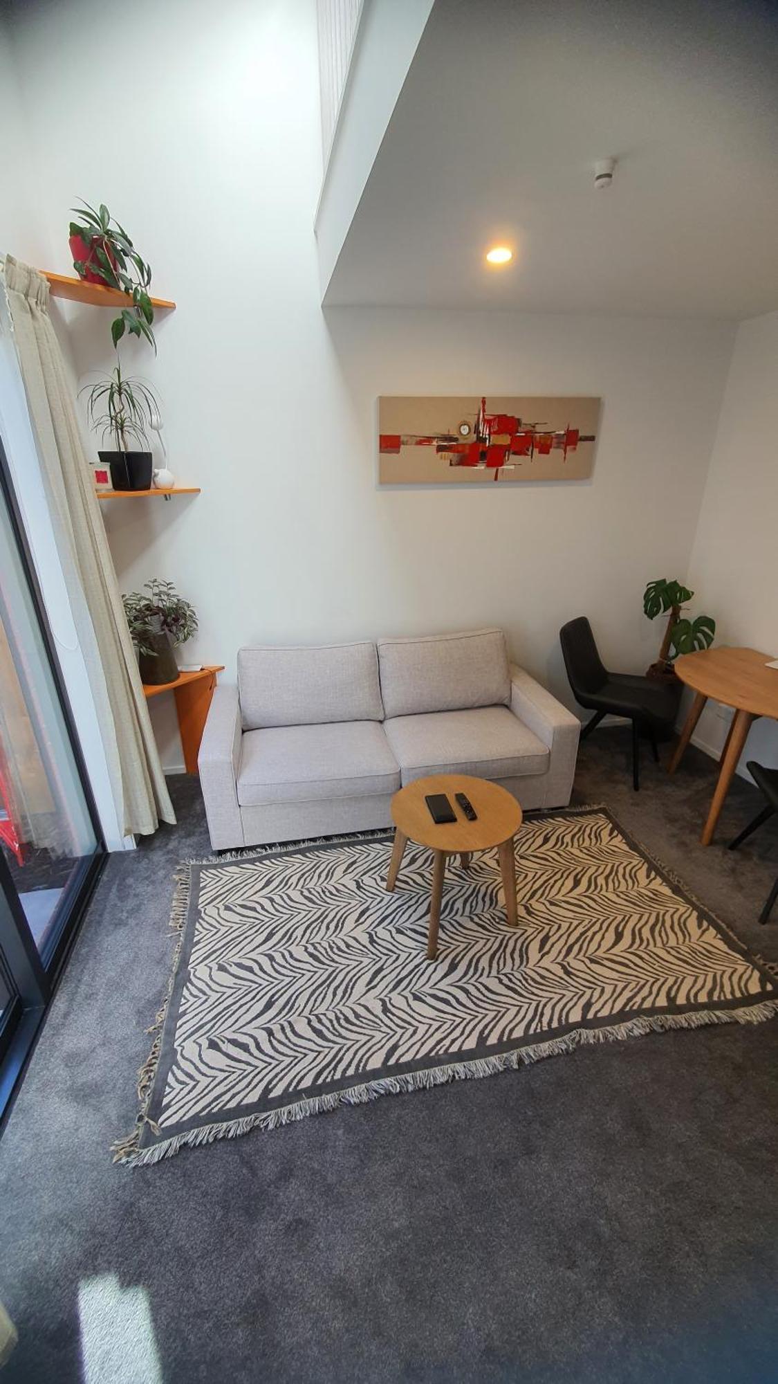 Modern Loft In Christchurch Cbd With Private Courtyard Exteriör bild