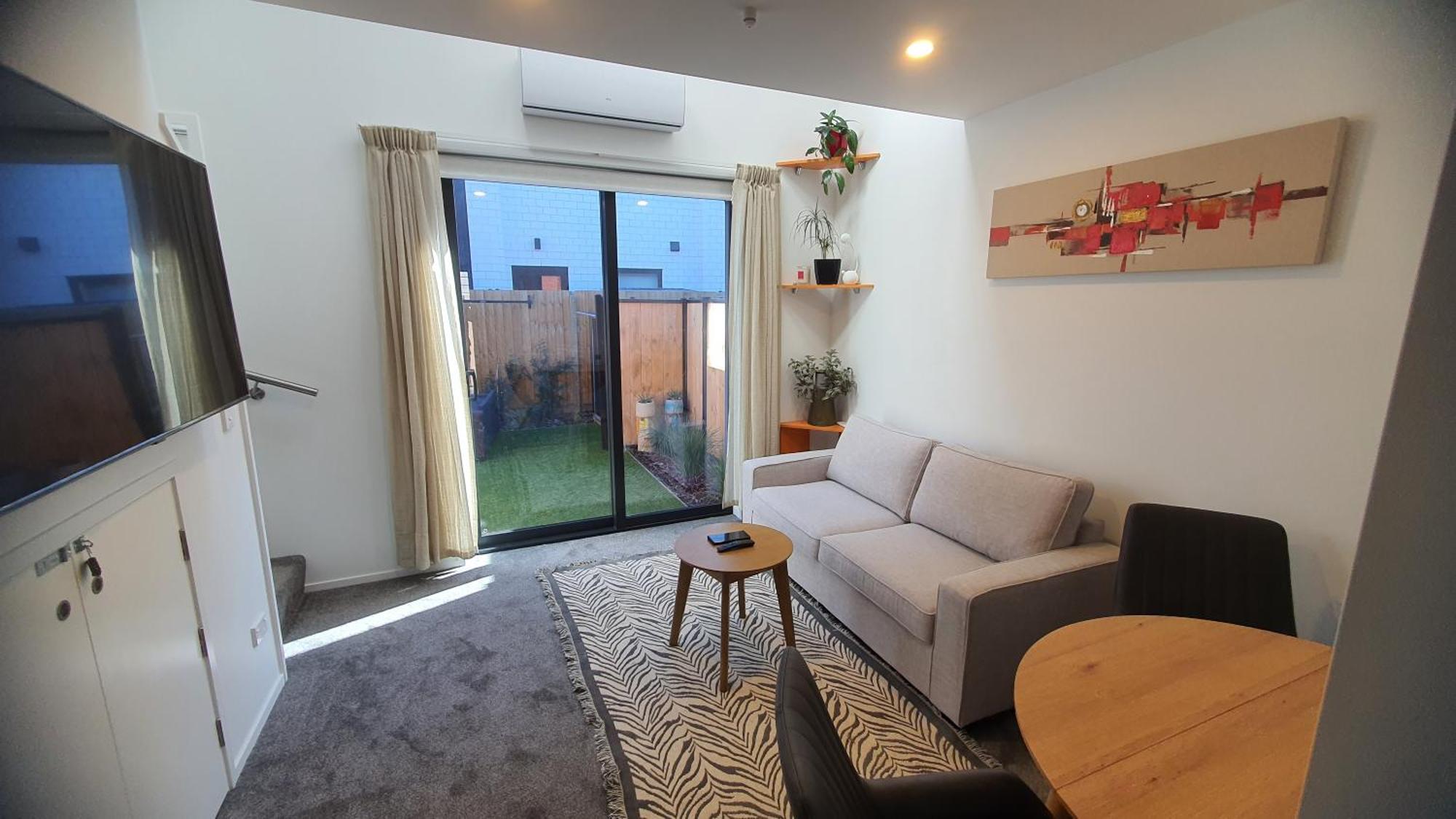 Modern Loft In Christchurch Cbd With Private Courtyard Exteriör bild